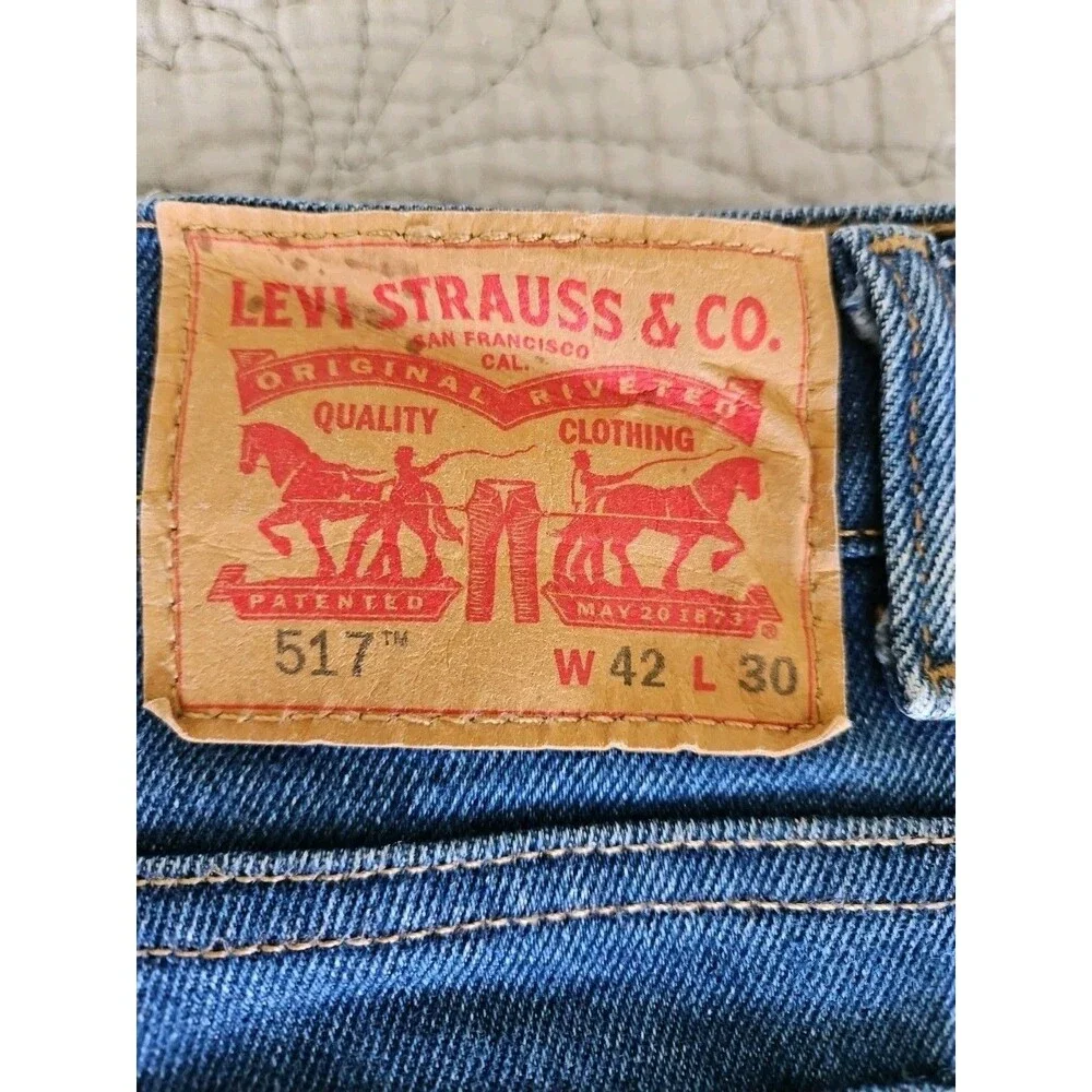 Levis 517 Bootcut Mens 42x30 Cotton Poly Blue Medium Wash Jeans
